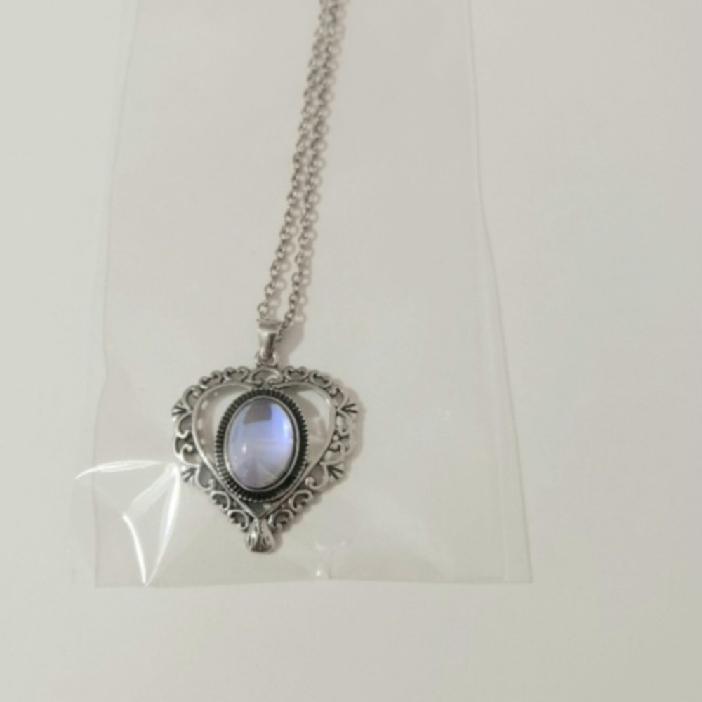 New Boutique Heart Moonstone Pendant Necklace Silver Tone Filigree Boho Ornate